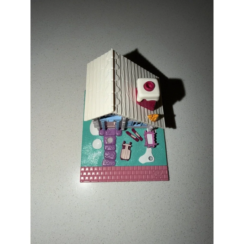 Vintage 1993 Polly Pocket Ski Lodge House Playset No Figurines Bluebird